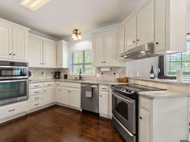 520 SE CR 4385, Scroggins, TX 75480