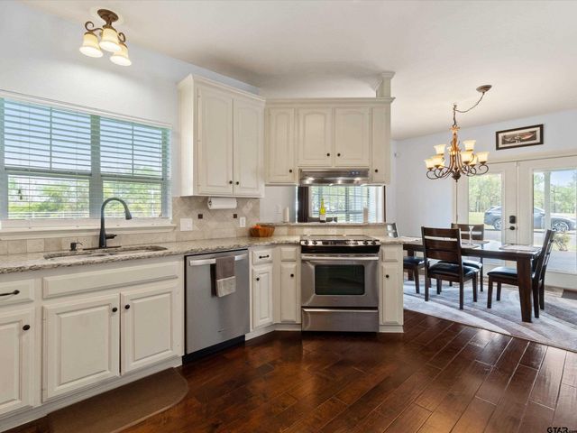 520 SE CR 4385, Scroggins, TX 75480