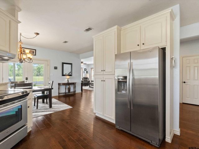 520 SE CR 4385, Scroggins, TX 75480