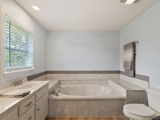 520 SE CR 4385, Scroggins, TX 75480