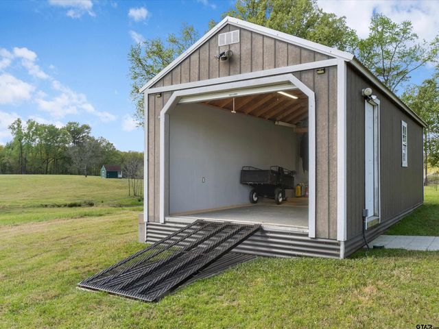 520 SE CR 4385, Scroggins, TX 75480