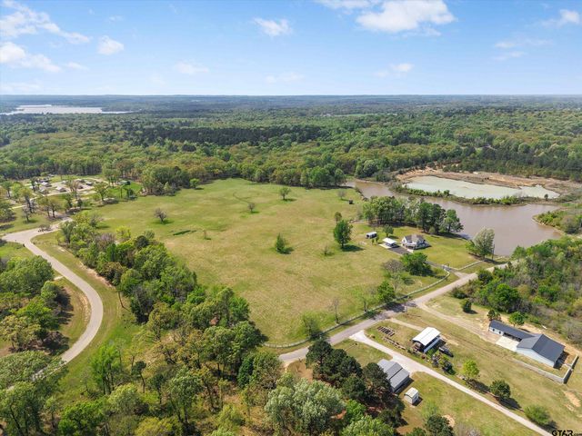 520 SE CR 4385, Scroggins, TX 75480