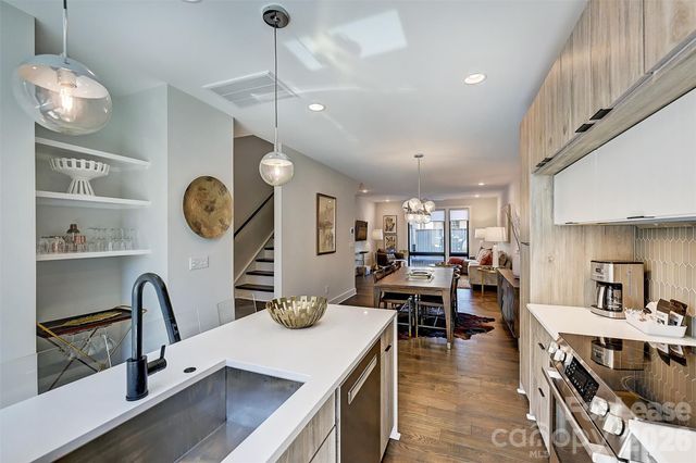 1208 Minter Place, Charlotte, NC 28203