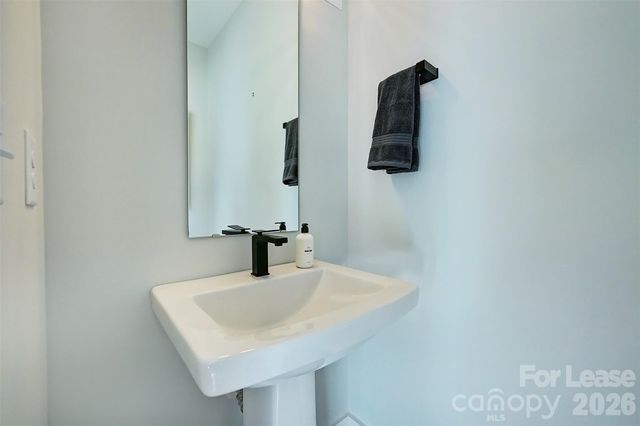 1208 Minter Place, Charlotte, NC 28203
