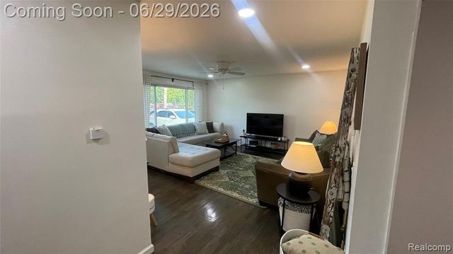 2966 Burlington Drive, Buena Vista, MI 48601