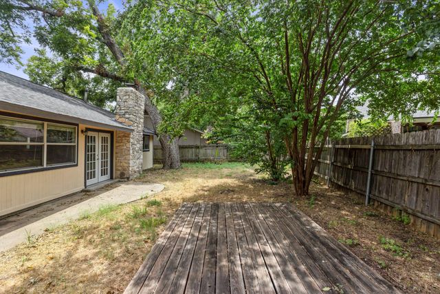 10408 Firethorn LN, Austin, TX 78750