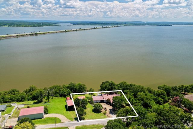 417082 Mockingbird Lane, Eufaula, OK 74432