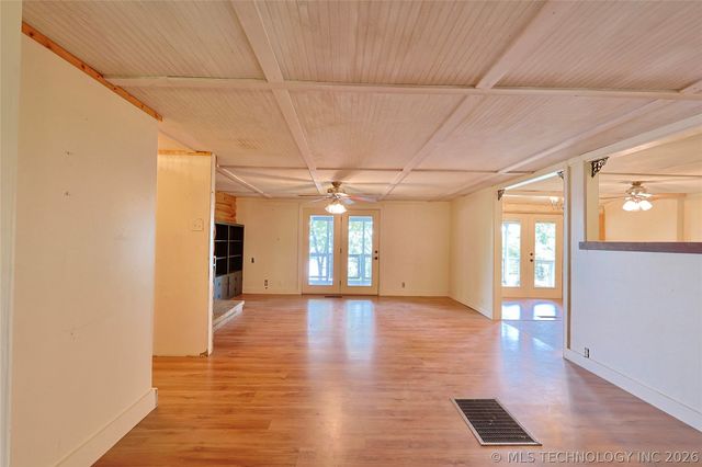 417082 Mockingbird Lane, Eufaula, OK 74432