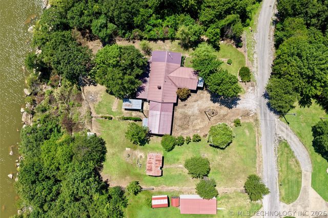 417082 Mockingbird Lane, Eufaula, OK 74432