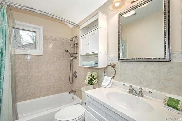 22 Daly Cross Road, Mount Kisco, NY 10549