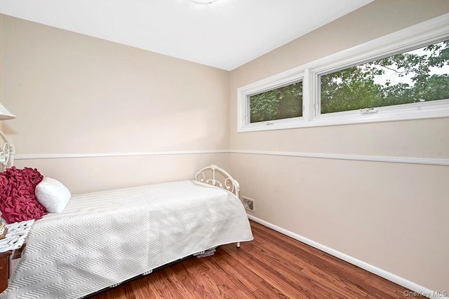 22 Daly Cross Road, Mount Kisco, NY 10549