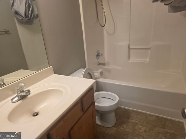 2875 Snapfinger Manor, Decatur, GA 30035