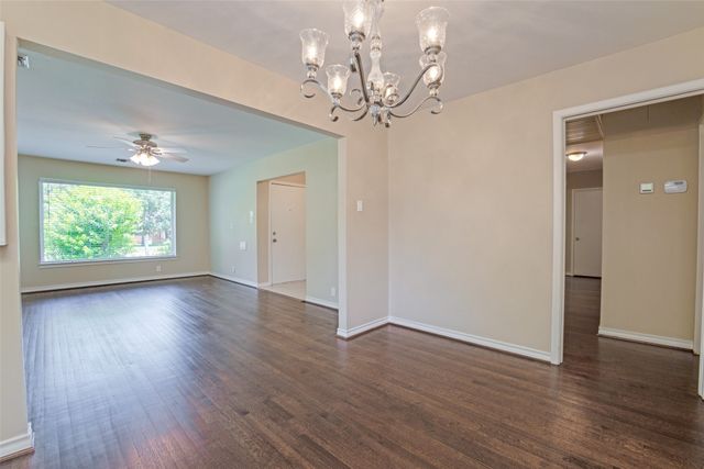 6530 Danbury Lane, Dallas, TX 75214