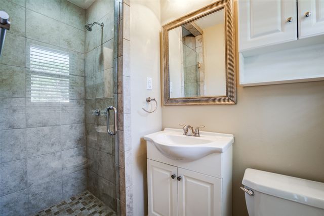 6530 Danbury Lane, Dallas, TX 75214