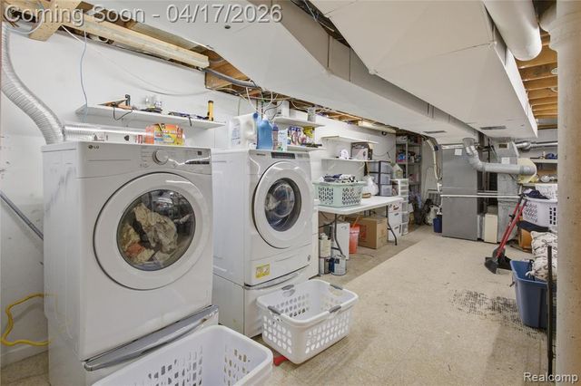 17312 Midway Avenue, Allen Park, MI 48101