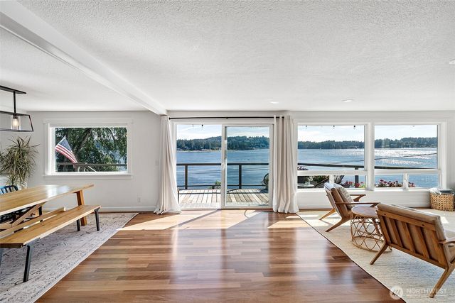 6139 Cromwell Dr NW, Gig Harbor, WA 98335