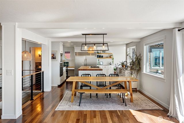 6139 Cromwell Dr NW, Gig Harbor, WA 98335