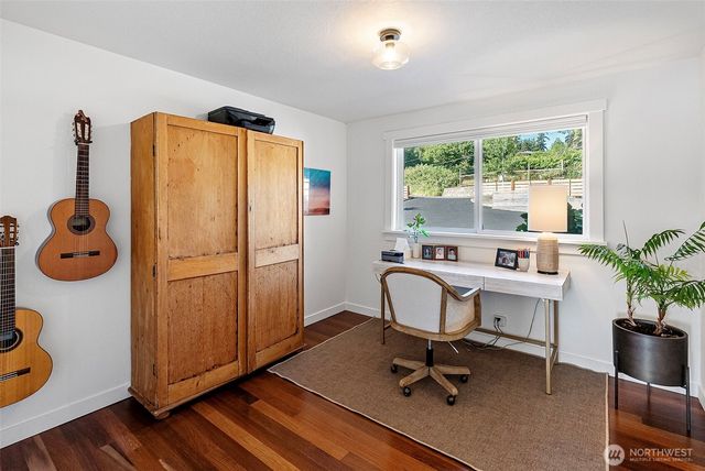 6139 Cromwell Dr NW, Gig Harbor, WA 98335