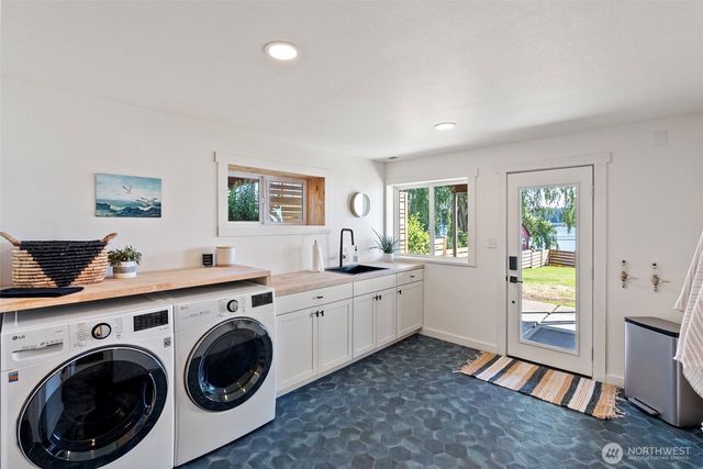 6139 Cromwell Dr NW, Gig Harbor, WA 98335