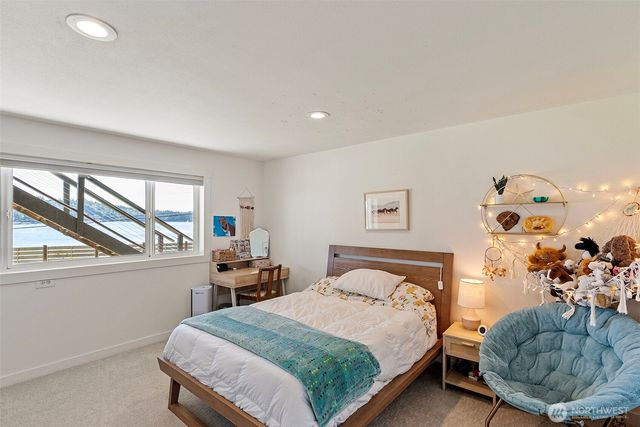 6139 Cromwell Dr NW, Gig Harbor, WA 98335