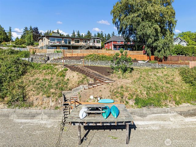 6139 Cromwell Dr NW, Gig Harbor, WA 98335