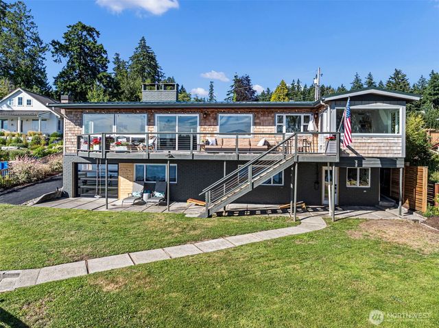 6139 Cromwell Dr NW, Gig Harbor, WA 98335