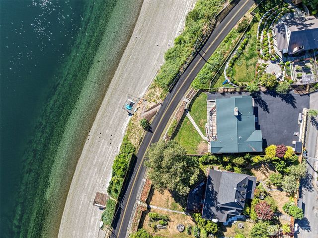 6139 Cromwell Dr NW, Gig Harbor, WA 98335
