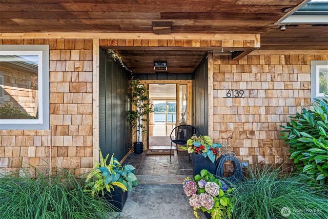 6139 Cromwell Dr NW, Gig Harbor, WA 98335