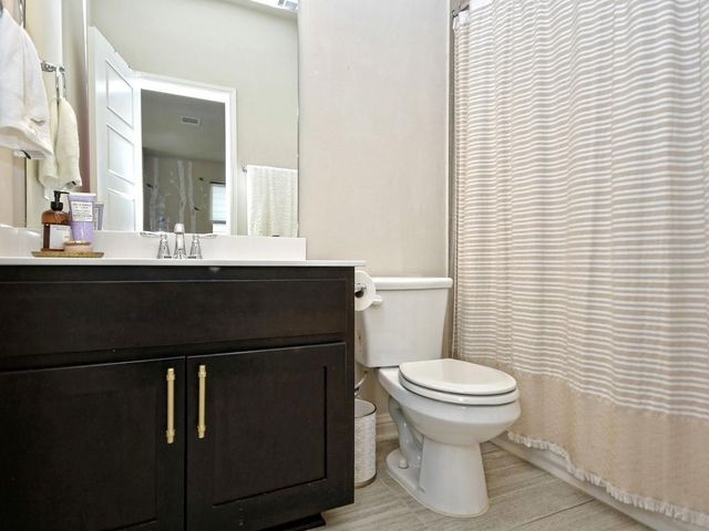 1708 Arcilla ST, Austin, TX 78741