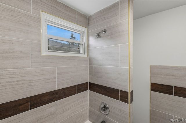 15 Dartmouth Avenue, Buffalo, NY 14215