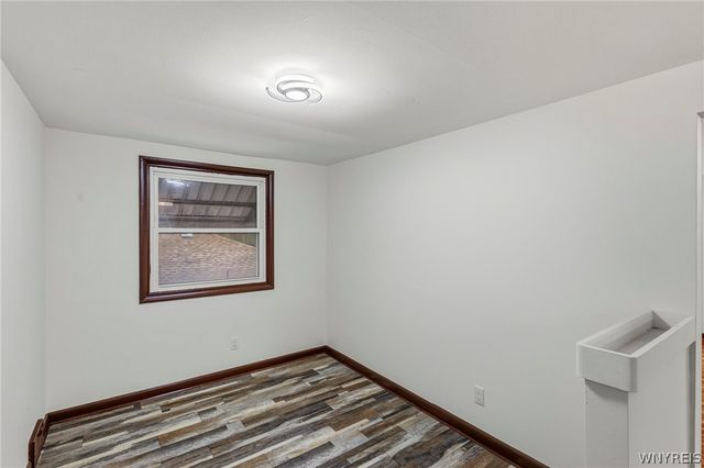 15 Dartmouth Avenue, Buffalo, NY 14215
