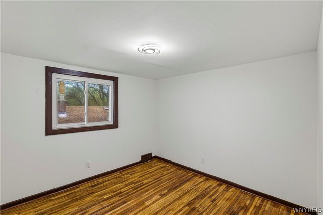 15 Dartmouth Avenue, Buffalo, NY 14215