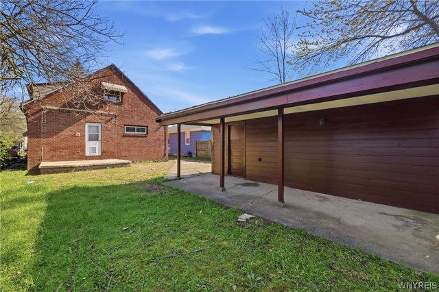 15 Dartmouth Avenue, Buffalo, NY 14215
