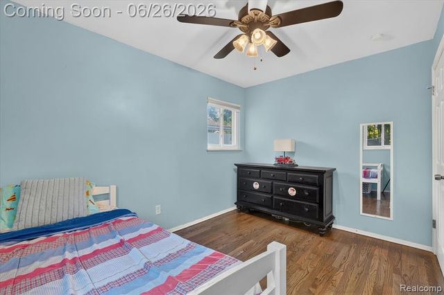 852 Manor Drive, Milford, MI 48381