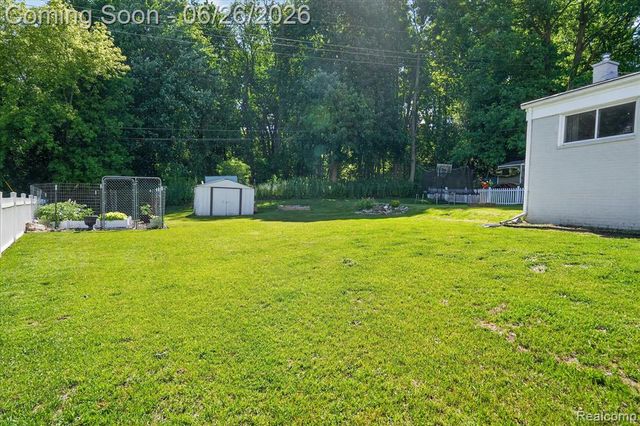 852 Manor Drive, Milford, MI 48381