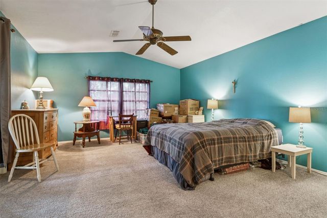 8006 N TEMPLE PLACE, Tampa, FL 33617