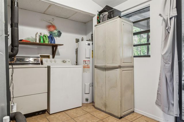 8006 N TEMPLE PLACE, Tampa, FL 33617