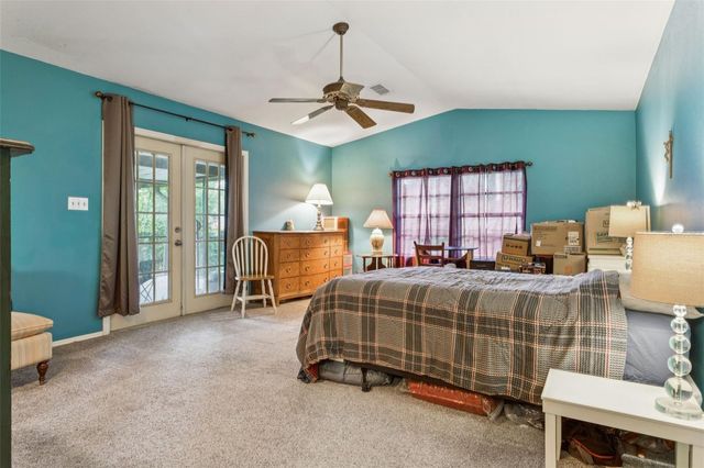 8006 N TEMPLE PLACE, Tampa, FL 33617