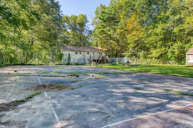 25 Ridgewood Road, Willington, CT 06279