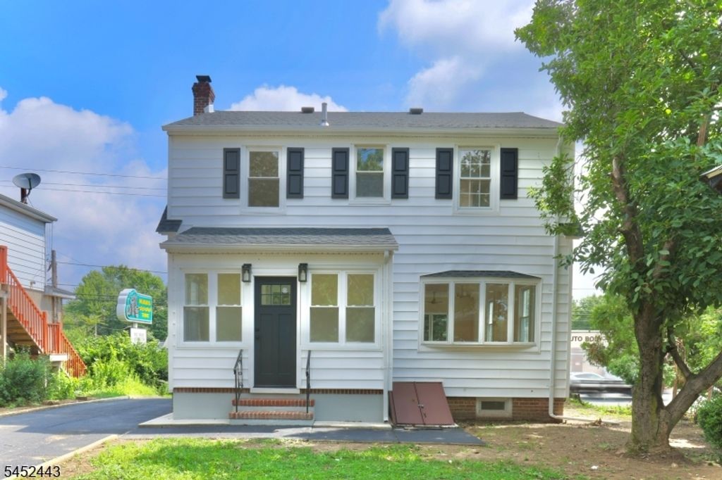 2071 State Route 35, Sayreville Boro, NJ 08879 — photo 2
