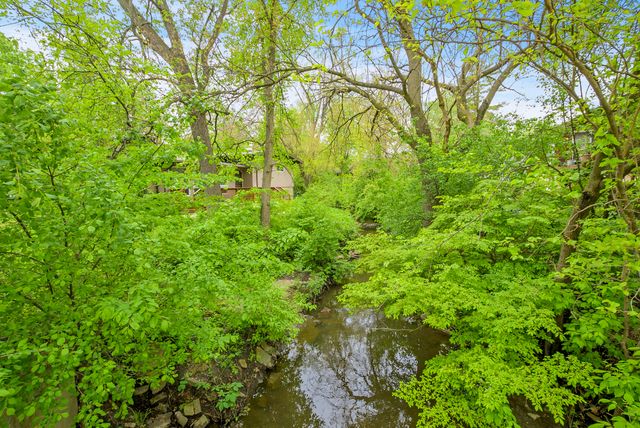 12432 S Oak Park Avenue, Palos Heights, IL 60463