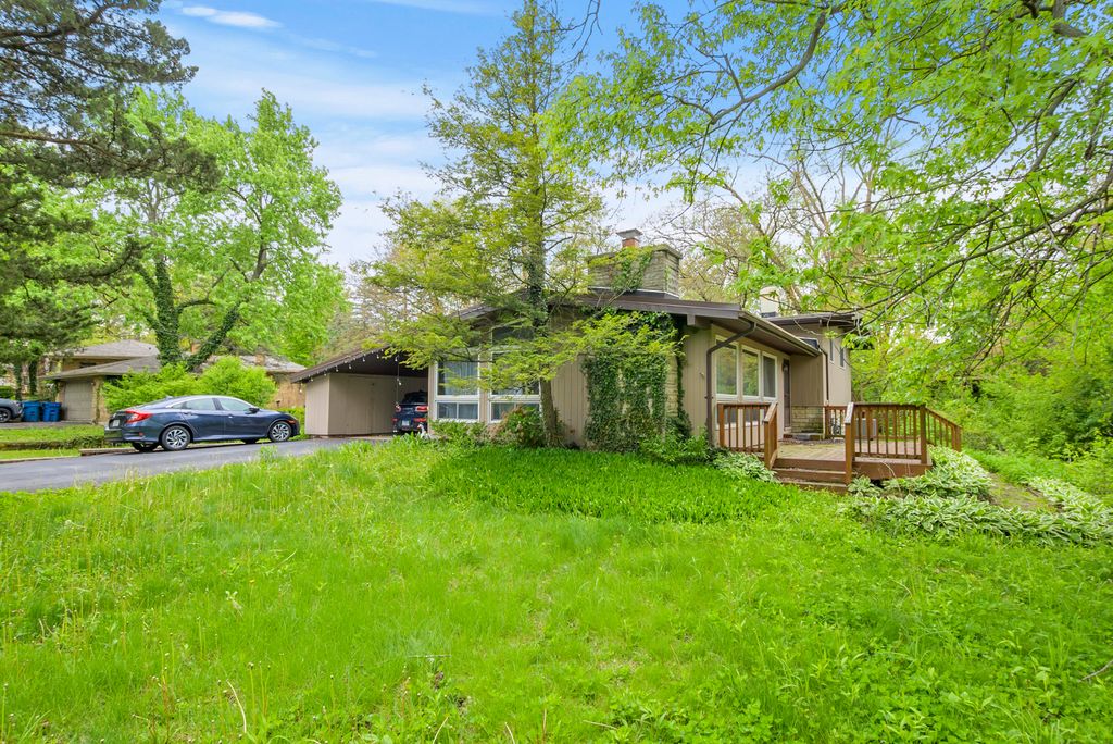 12432 S Oak Park Avenue, Palos Heights, IL 60463