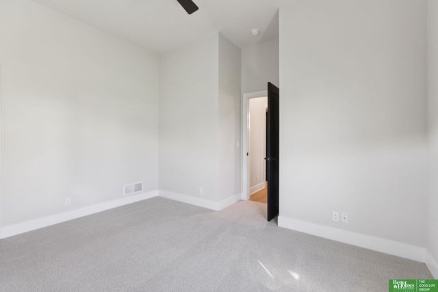 21056 Joseph Street, Elkhorn, NE 68022