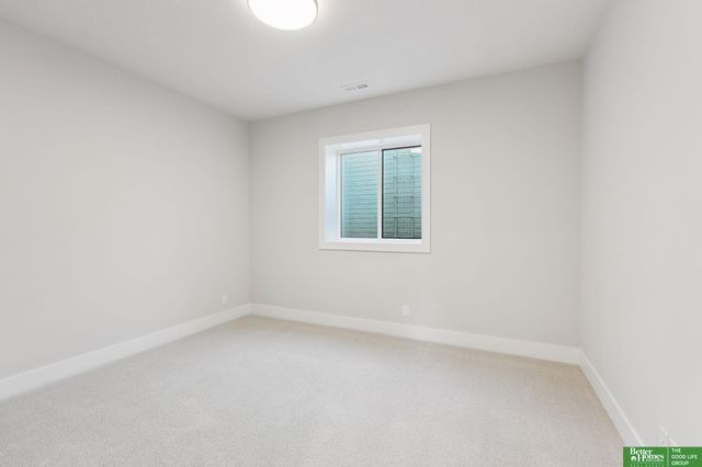 21056 Joseph Street, Elkhorn, NE 68022