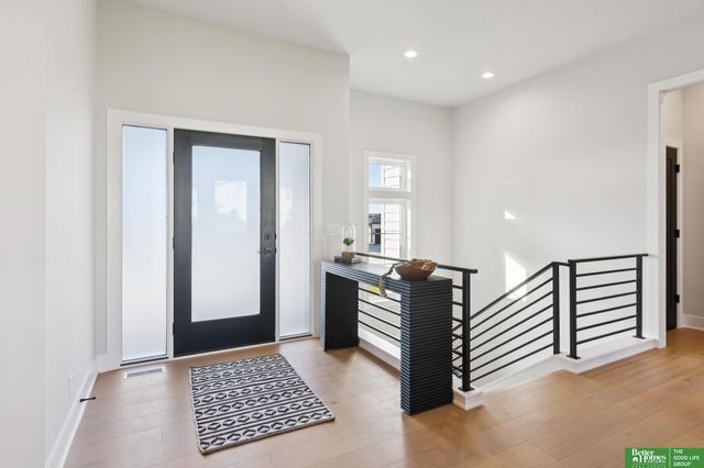 21056 Joseph Street, Elkhorn, NE 68022