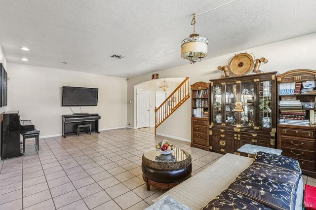 6996 Mortara Ct, Vallejo, CA 94591