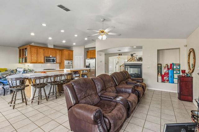 6996 Mortara Ct, Vallejo, CA 94591