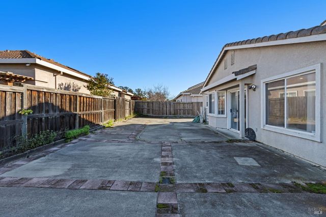 6996 Mortara Ct, Vallejo, CA 94591