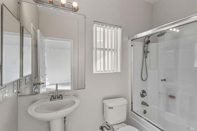 6996 Mortara Ct, Vallejo, CA 94591