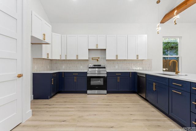 1126 Paso Hondo, San Antonio, TX 78202